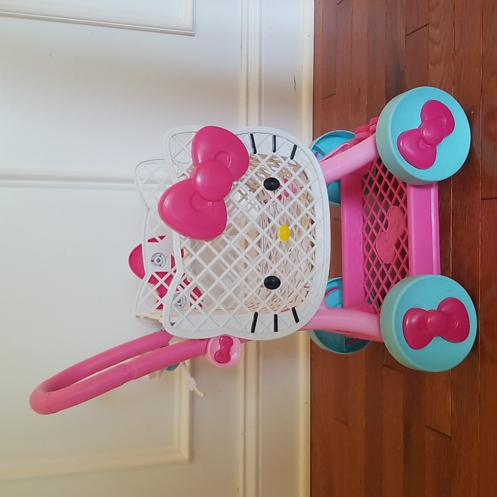 Hello Kitty White PinkShopping Cart Size 20”X15”X13”Perfect for 2-4 years old
